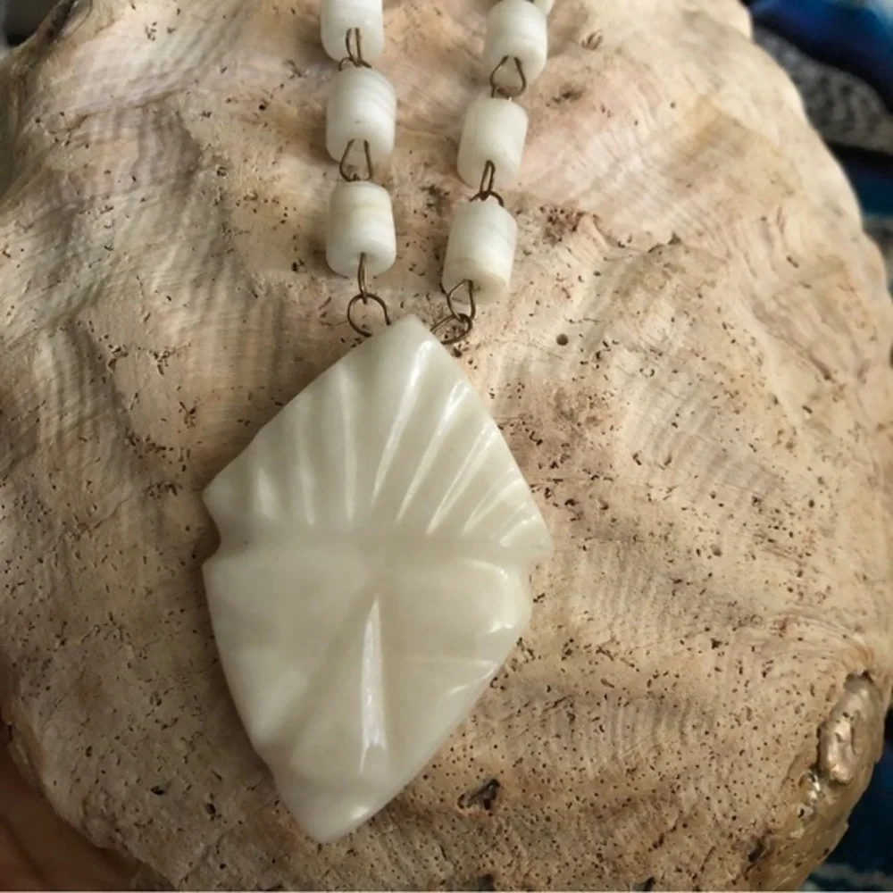 Hand carved‎ stone white quartz Mexico necklace